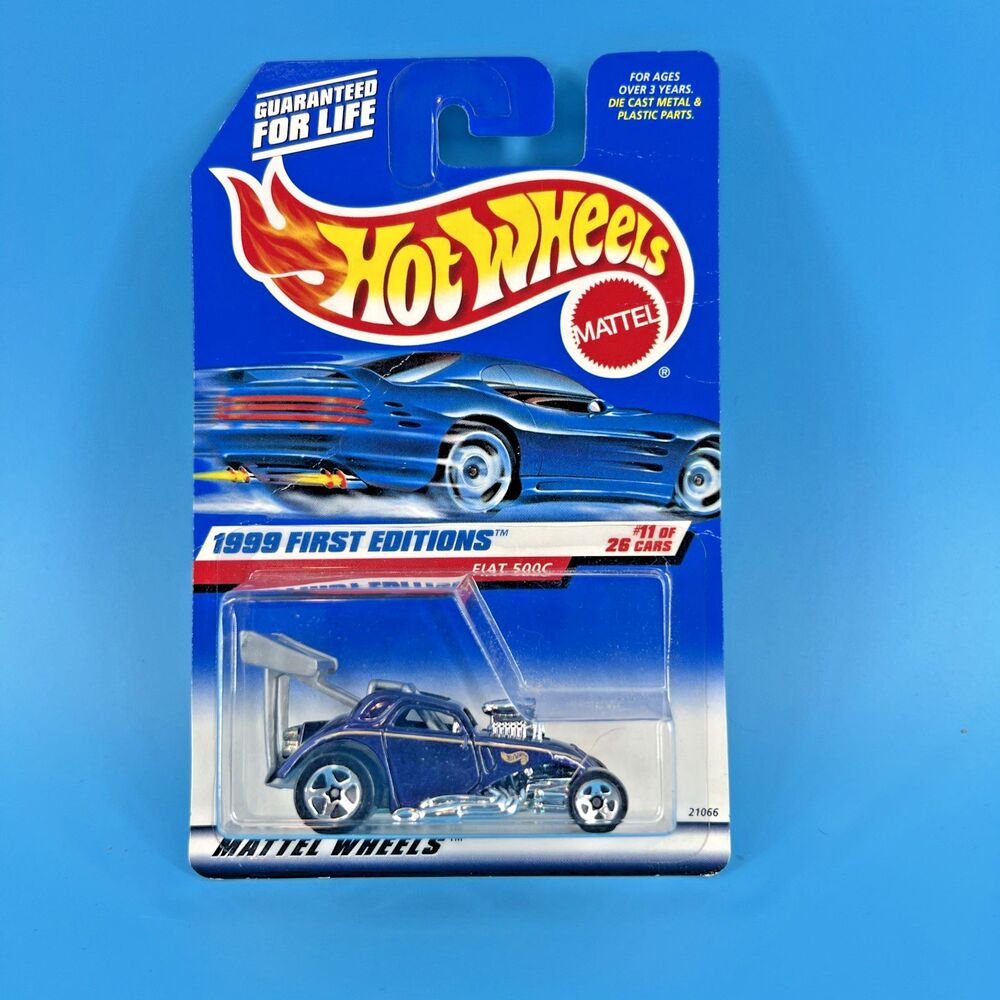 Hot Wheels 1999 First Editions 11 / 26 #919 FIAT 500C Mtflk Purple w/ 5SPs